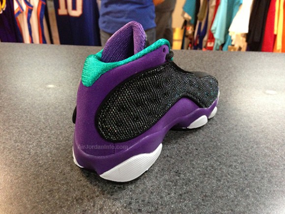 Air Jordan Xiii Gs Black Atomic Teal Ultraviolet 02