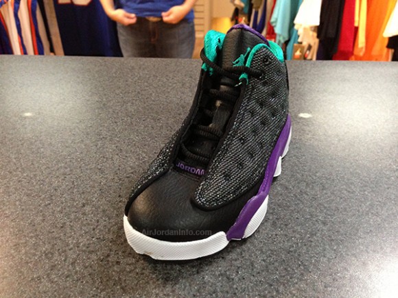 Air Jordan Xiii Gs Black Atomic Teal Ultraviolet 04