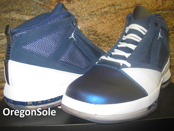 Air Jordan Xvi 2012 Retro White Midnight Sample 4