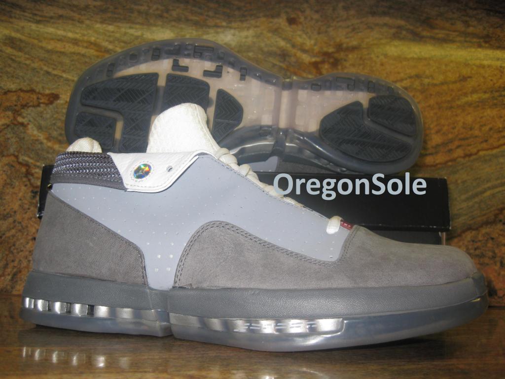 Air Jordan Xvi Low Dark Grey Metallic Silver Unreleased 2012 Retro 06