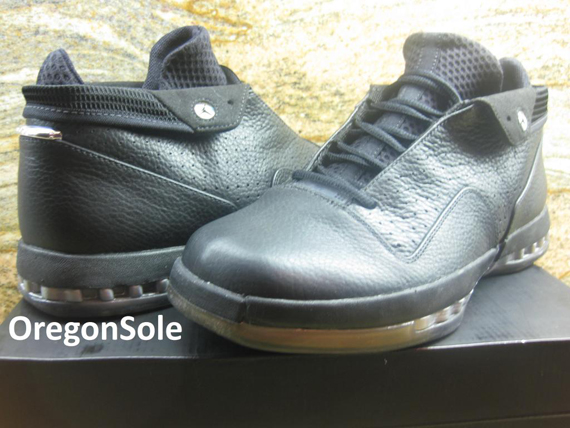 Air Jordan Xvi Low Sample Black Silver 3