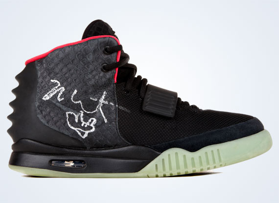 Nike Air Yeezy 2 Charity Auction