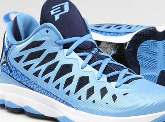 Jordan CP3.VI – UNC Tar Heels "Away" PE