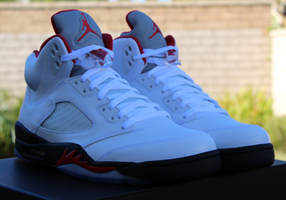 Jordan V Wht Red Blk Release 4