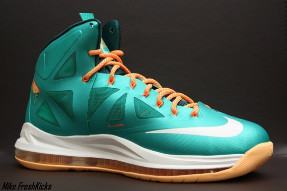 Lebron X Setting Dolphins 0