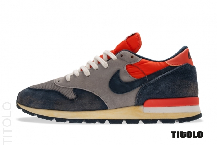Nike Air Epic Vntg Sport Grey Obsidian Team Orange 1