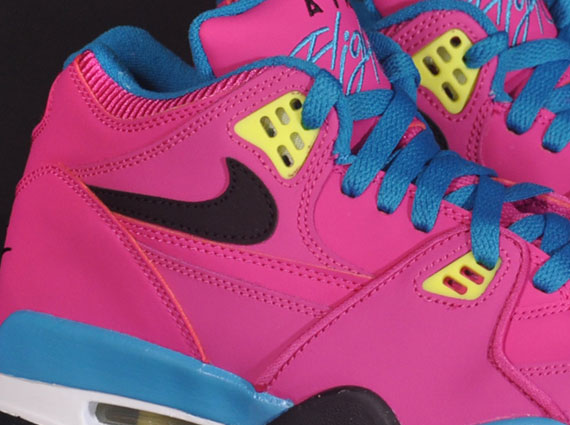 Nike Air Flight 89 GS "Fusion Pink"