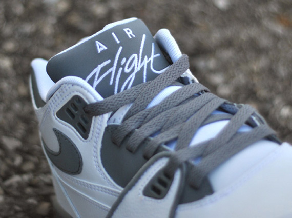 Nike Air Flight ’89 – White – Grey