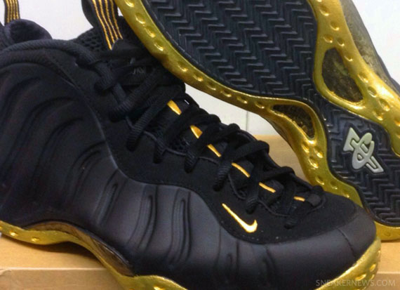 Nike Air Foamposite One "Black/Gold" Customs by Sole Swap