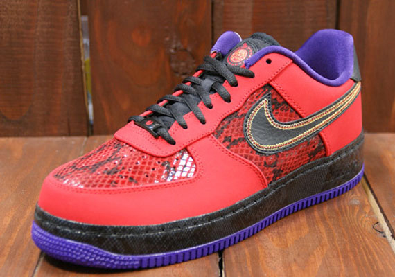 Nike Air Force 1 Year Snake 5