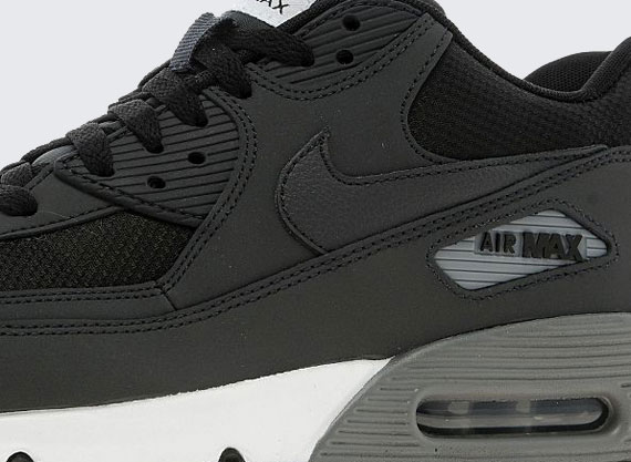 Nike Air Max 90 - Black - Charcoal