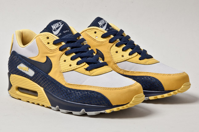 Nike Air Max 90 Snake Vivid Sulfur 2