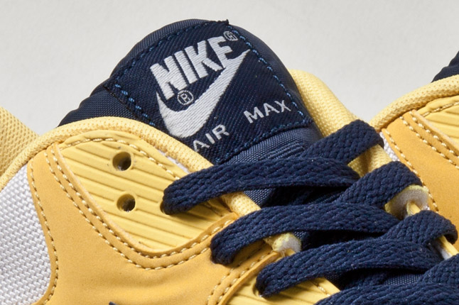 Nike Air Max 90 Snake Vivid Sulfur 3