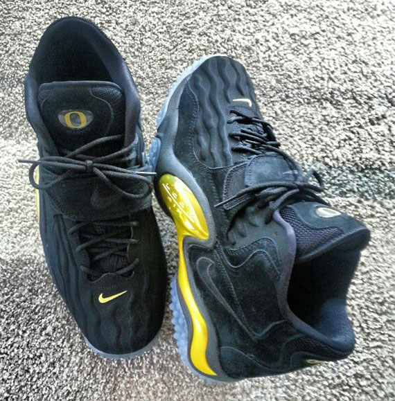 Nike Air Zoom Turf Jet 97 Oregon Ducks Pe 2