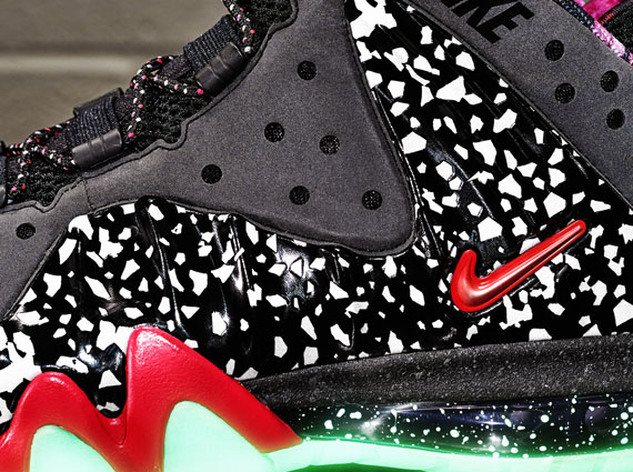 Nike Barkley Posite Max “Area 72”