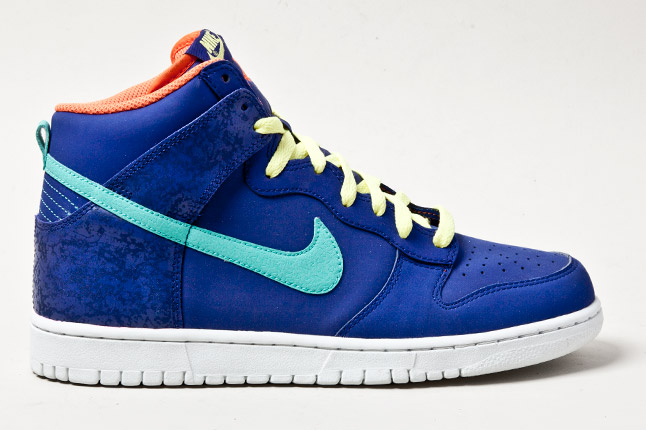 Nike Dunk High Fruit Crackle 1
