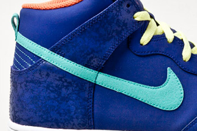 Nike Dunk High Fruit Crackle 4