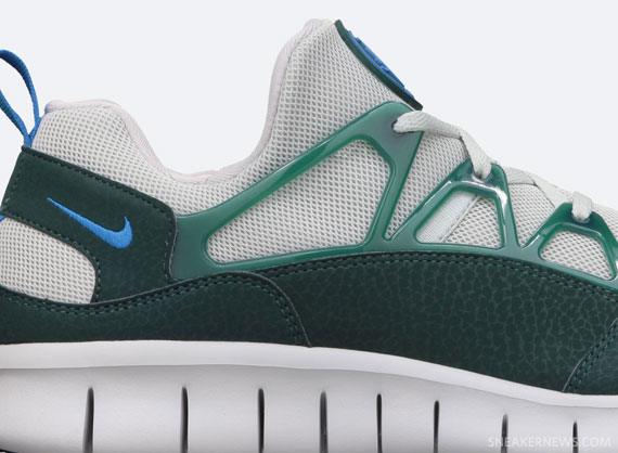 Nike Free Huarache Light “Dark Atomic Teal”