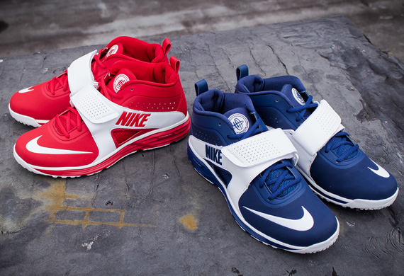 Nike Huarache Turf LAX - Red & Navy