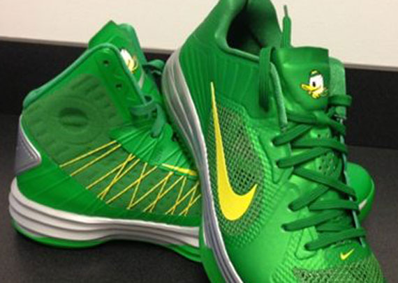 Nike Hyperdunk 2012 + Lunar Hypergamer Low “Oregon Civil War” PEs