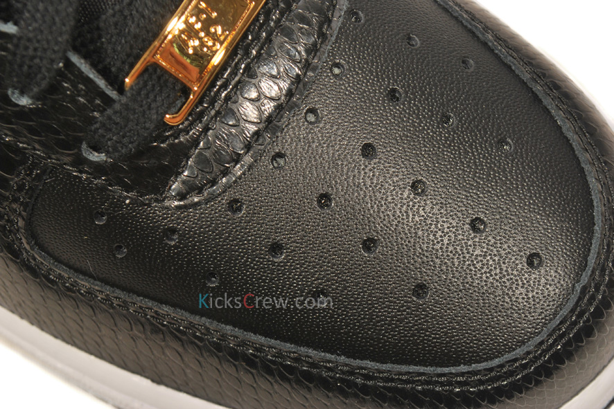 Nike Wmns Air Force 1 Low Black Metallic Gold White 2