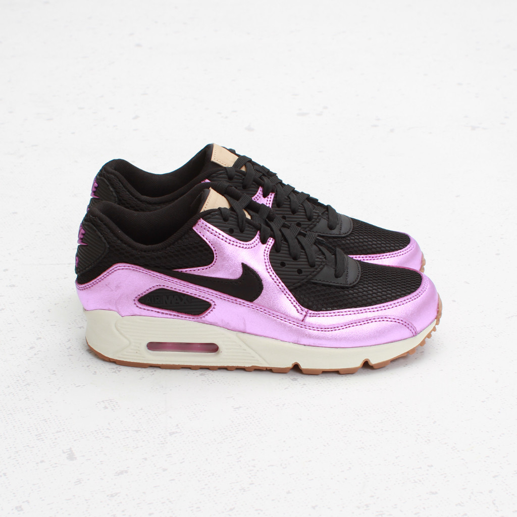 Nike Wmns Air Max 90 Black Sr Purple 1