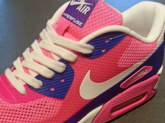 Nike Wmns Air Max 90 Hyperfuse Premium Pink Flash