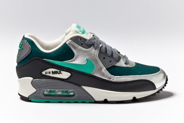 Nike Wmns Air Max 90 Mercury 1
