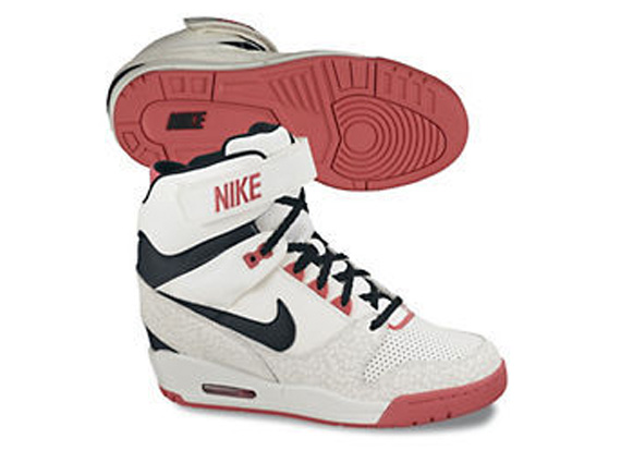 Nike Wmns Air Revolution Sky Hi Summer 2013 5