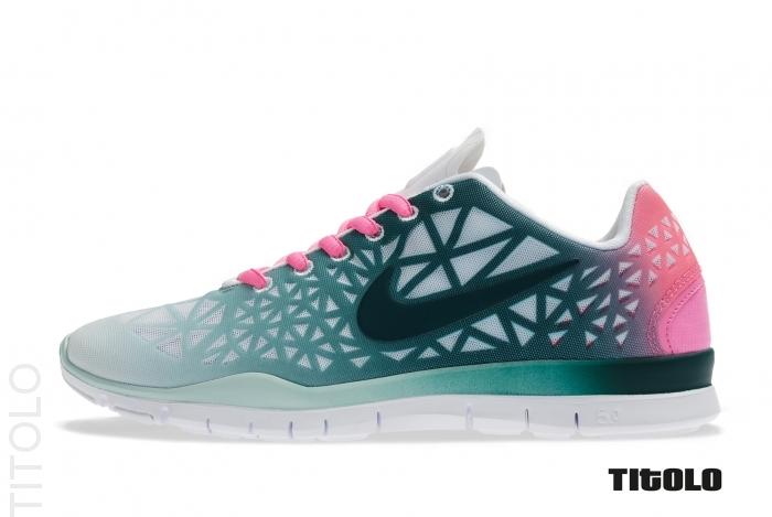 Nike Wmns Free Tr Fit 3 17