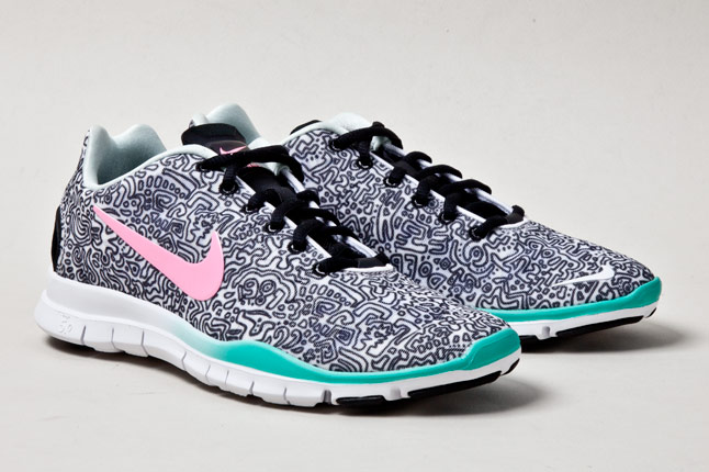 Nike Wmns Free Tr Fit 3 Squiggles 2
