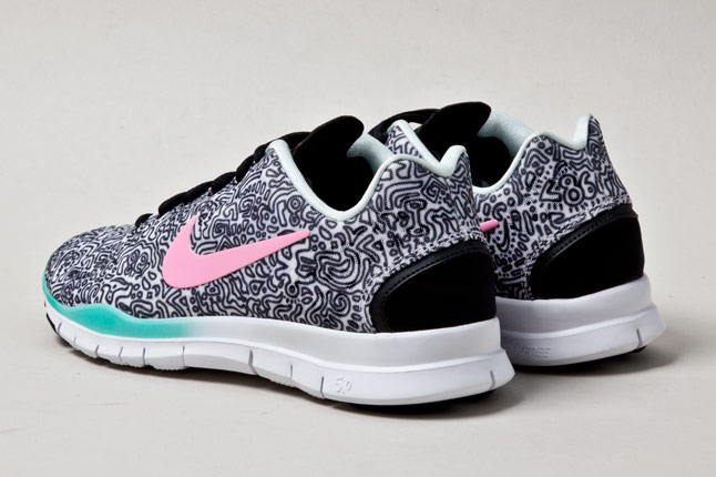 Nike Wmns Free Tr Fit 3 Squiggles 3