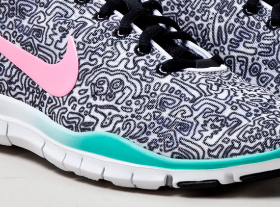 Nike WMNS Free TR Fit 3 "Squiggles"