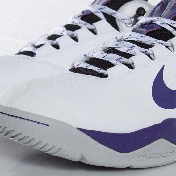 Nike Zoom Kobe Venomenon Available 04