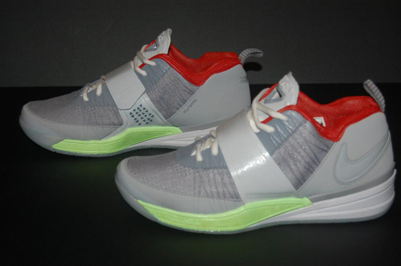 Nike Zoom Revis Yeezy 2 3