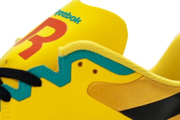 Reebok Aztec Flex Racer 3