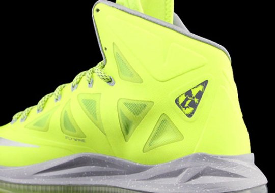 “Volt Dunkman” Nike LeBron X