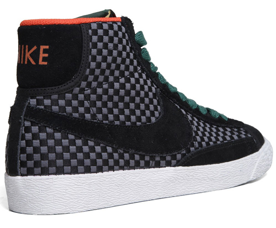 Woven Nike Blazer Mid 2