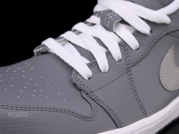 Air Jordan 1 Low Cool Grey 03