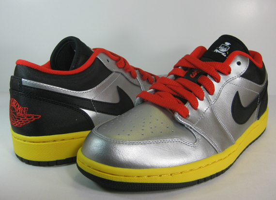 Air Jordan 1 Low Metallic Silver Black Challenge Red Yellow 3