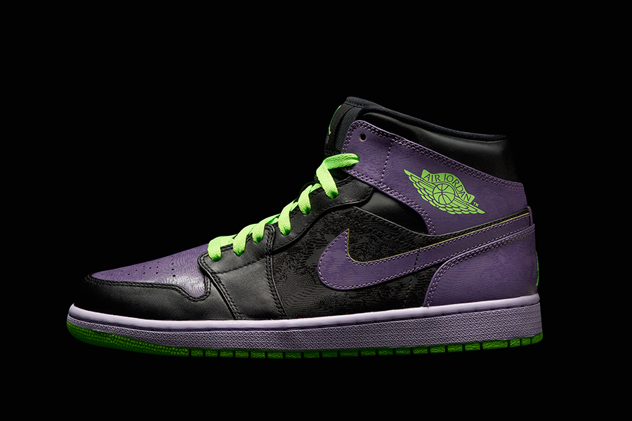 Air Jordan 1 Night Vision 4