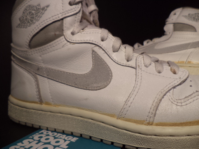 Air Jordan 1 Og White Natural Grey 08