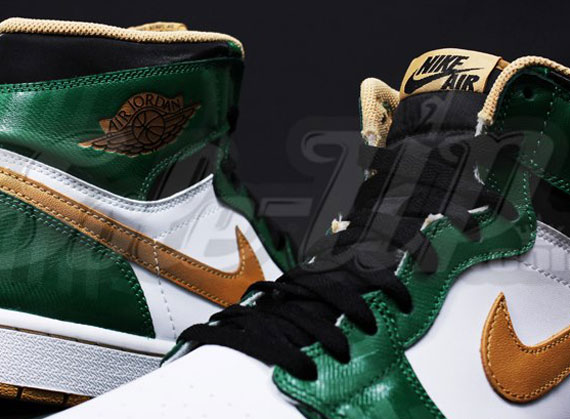 Air Jordan 1 Retro High OG "SVSM"