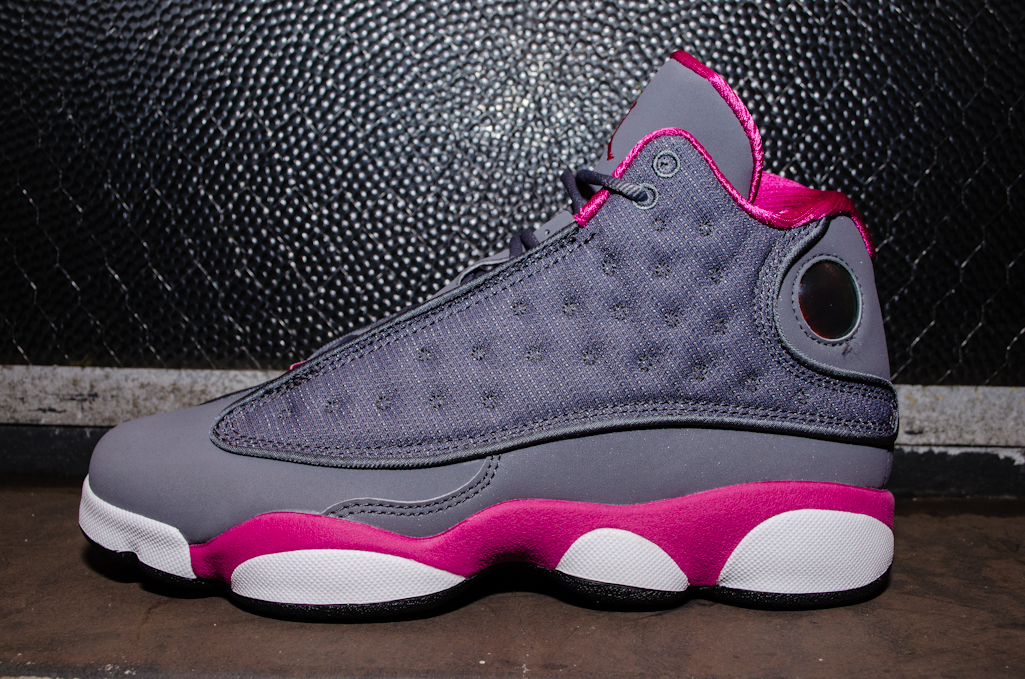 Air Jordan 13 Gs Cool Grey Fusion Pink White 08