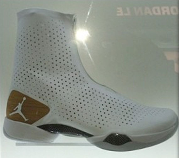 Air Jordan Xx8 Hardwood 02