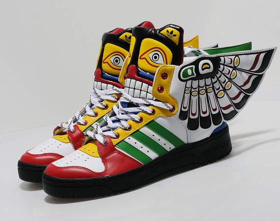 Jeremy Scott Totem 00