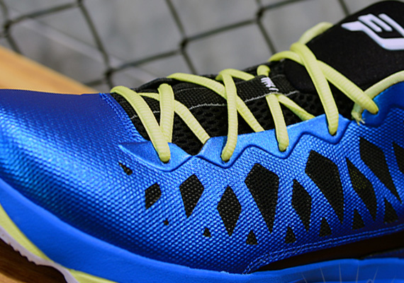 Jordan Cp3.vi Photo Blue White Black Electric Yellow 1