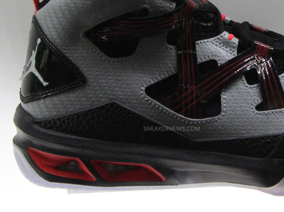 Jordan Melo M9 Grey Black Crimson 12