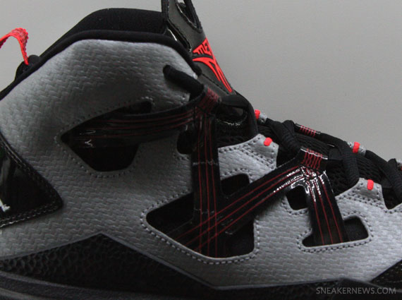 Jordan Melo M9 - Grey - Black - Bright Crimson