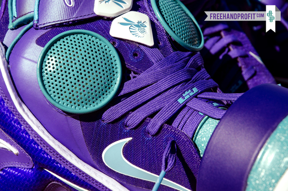 Lebron 9 Slh Gas Mask 05